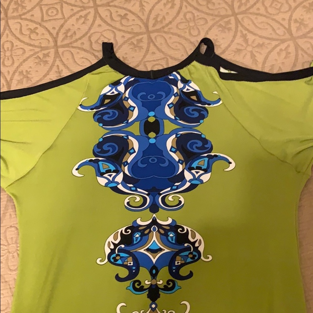 Tunic - Picture 5 of 6